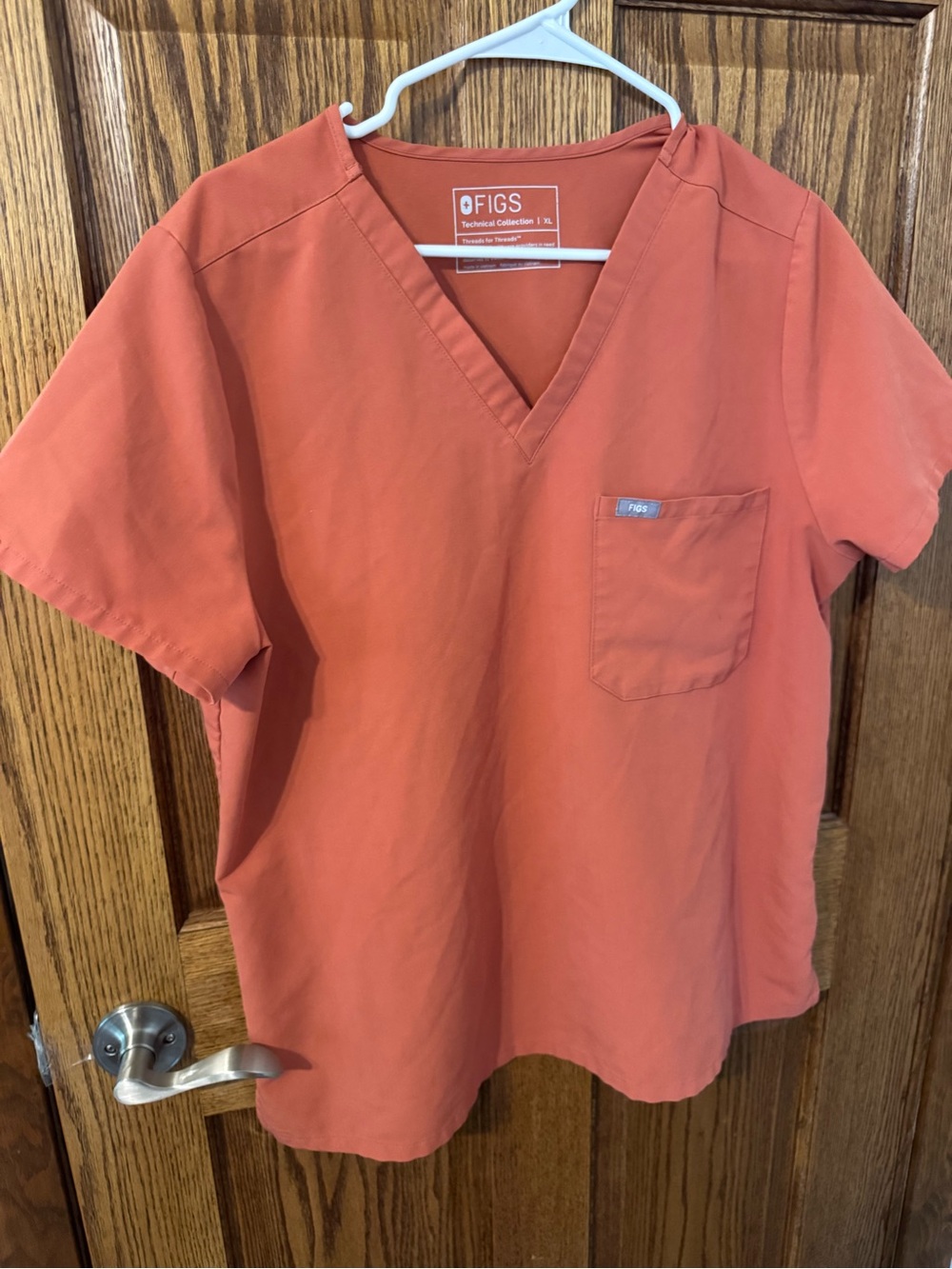 FIGS Women's V-Neck Scrub Top in Terracotta